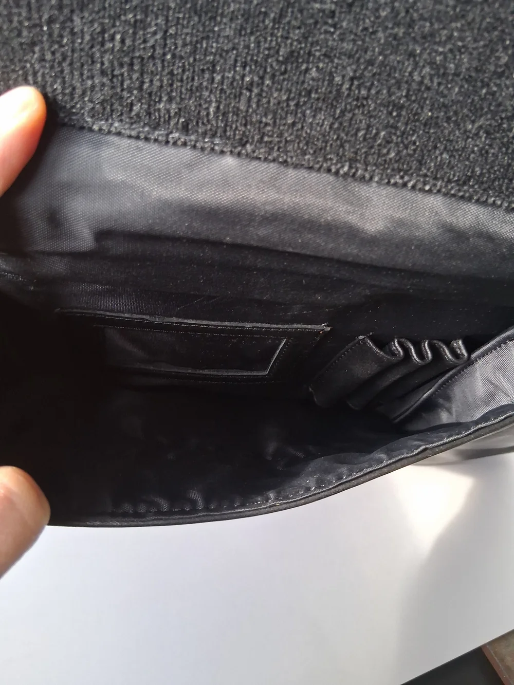 Vintage Dell Black Leather Laptop Messenger Bag